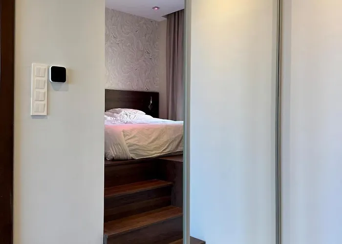 Panoramic Views - Luxury Downtown Apartament