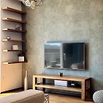 Panoramic Views - Luxury Downtown *
