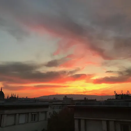 Panoramic Views - Luxury Downtown 아파트 *