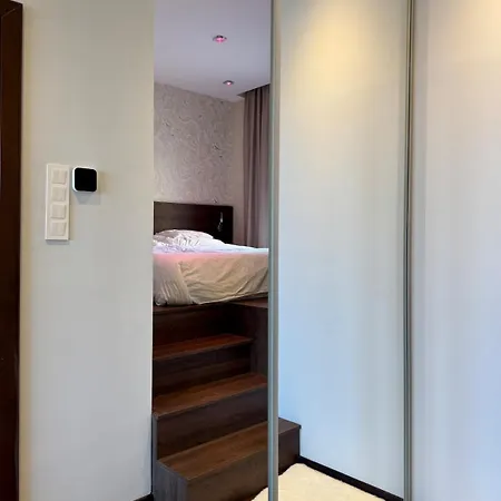 Panoramic Views - Luxury Downtown 아파트