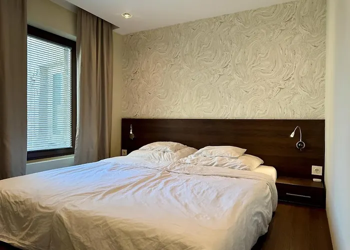 Апартаменты Panoramic Views - Luxury Downtown *